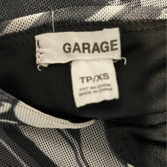 GARAGE. Sz XS. Gray/Black Spaghetti Strap form fitting dress. - Picture 12 of 13